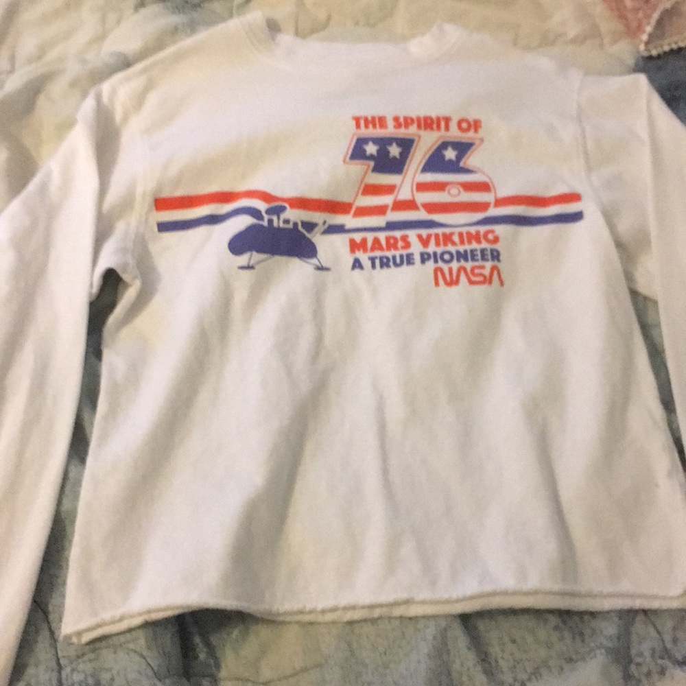 Long sleeved shirt